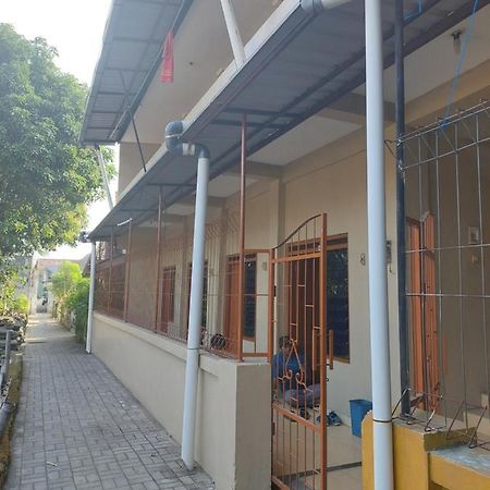 Nusantara Kost Syariah Bulanan Harian Kalasan Экстерьер фото